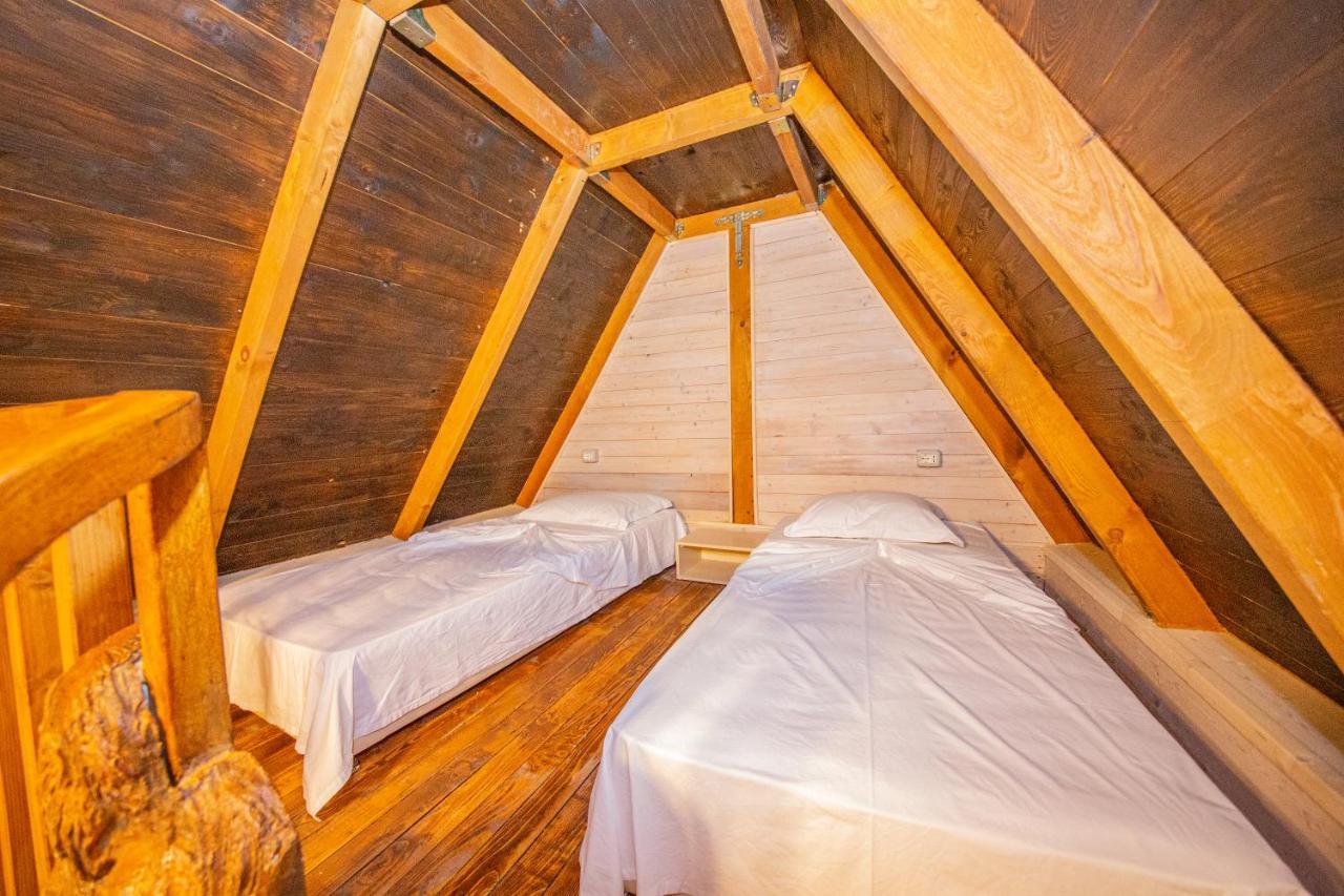 Hotel Legjenda Szkodra Zewnętrze zdjęcie